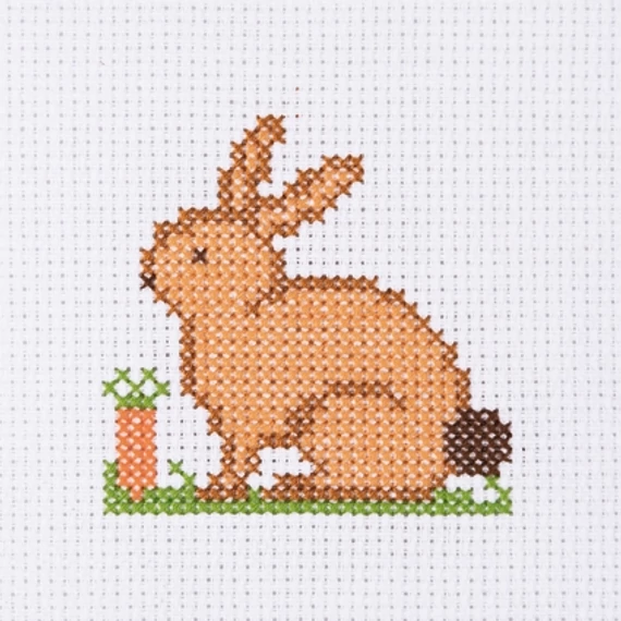 Nyuszi - keresztszemes hímzőkészlet gyerekeknek (10cm x 10cm)