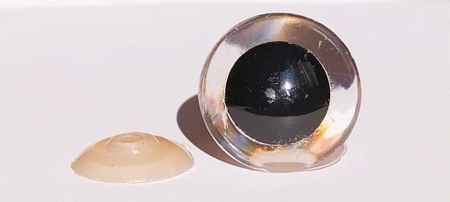 Színes biztonsági szem 26 mm (átlátszó)